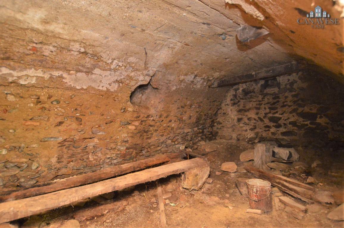 Rustico in vendita a Val di Chy, Lugnacco