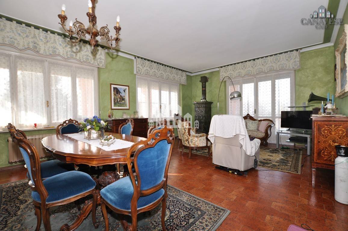 Bifamiliare in vendita a Agli