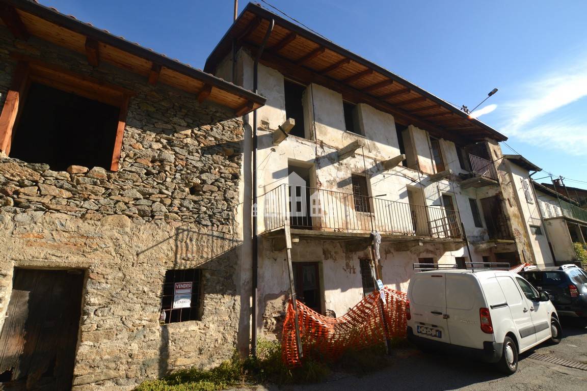 Rustico in vendita a Pont-Canavese