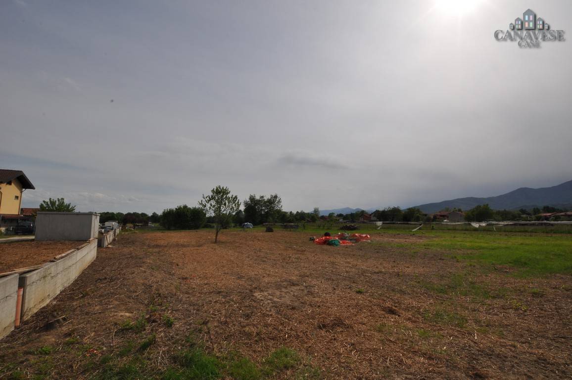 Terreno edificabile in vendita a Valperga