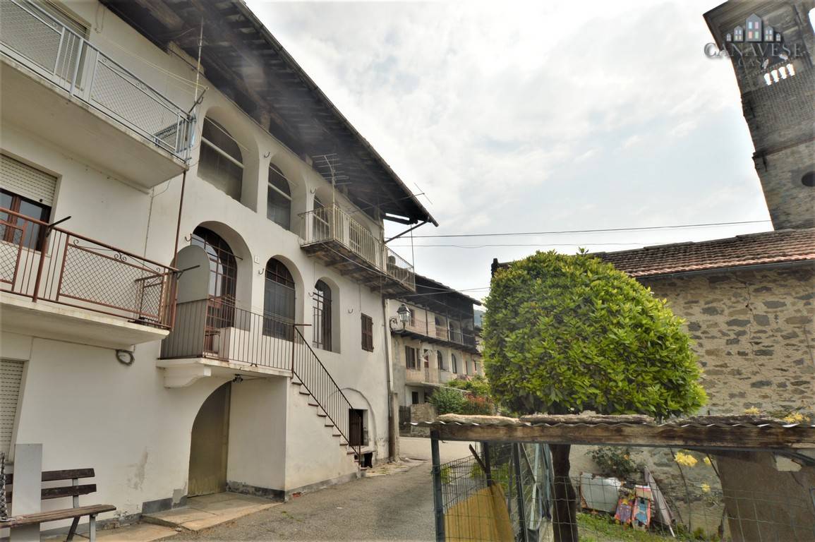 Casa semindipendente in vendita a Valchiusa, Meugliano