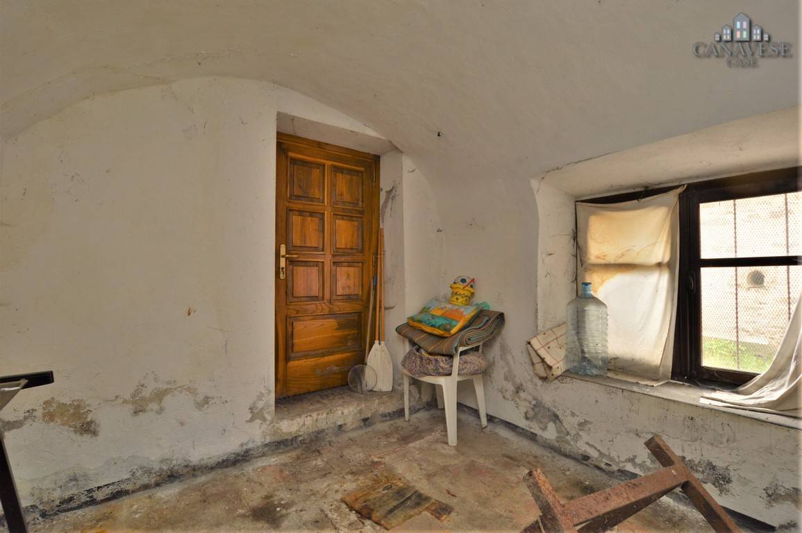 Casa semindipendente in vendita a Valchiusa, Meugliano