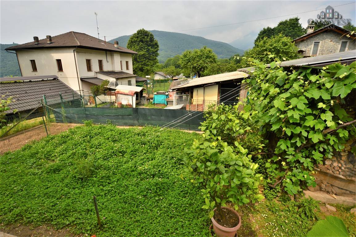 Casa semindipendente in vendita a Valchiusa, Meugliano