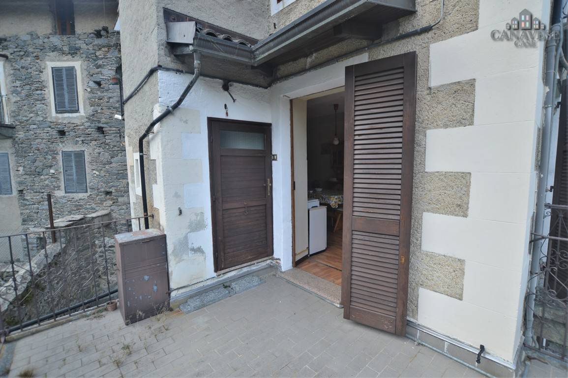 Appartamento in vendita a Ronco Canavese