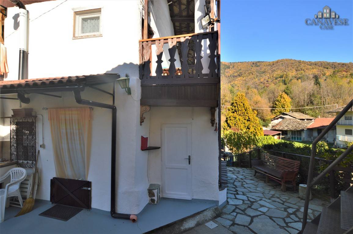 Casa semindipendente in vendita a Canischio