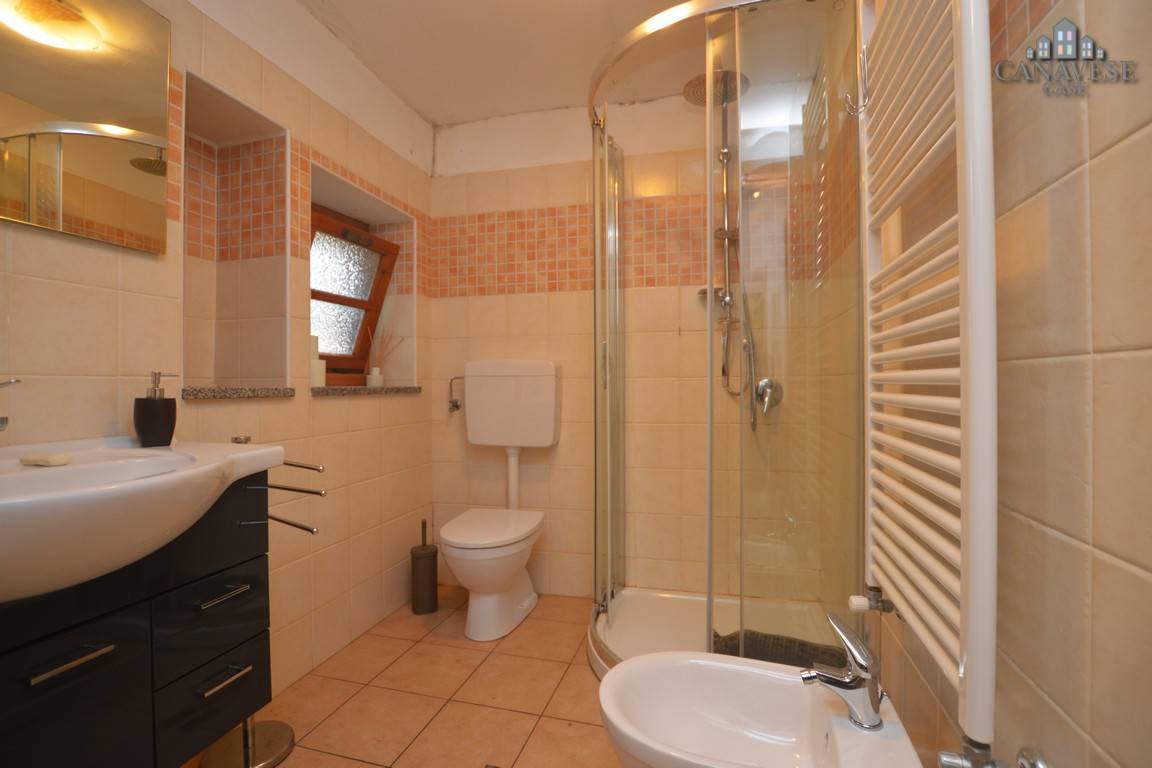 Casa semindipendente in vendita a Pont-Canavese