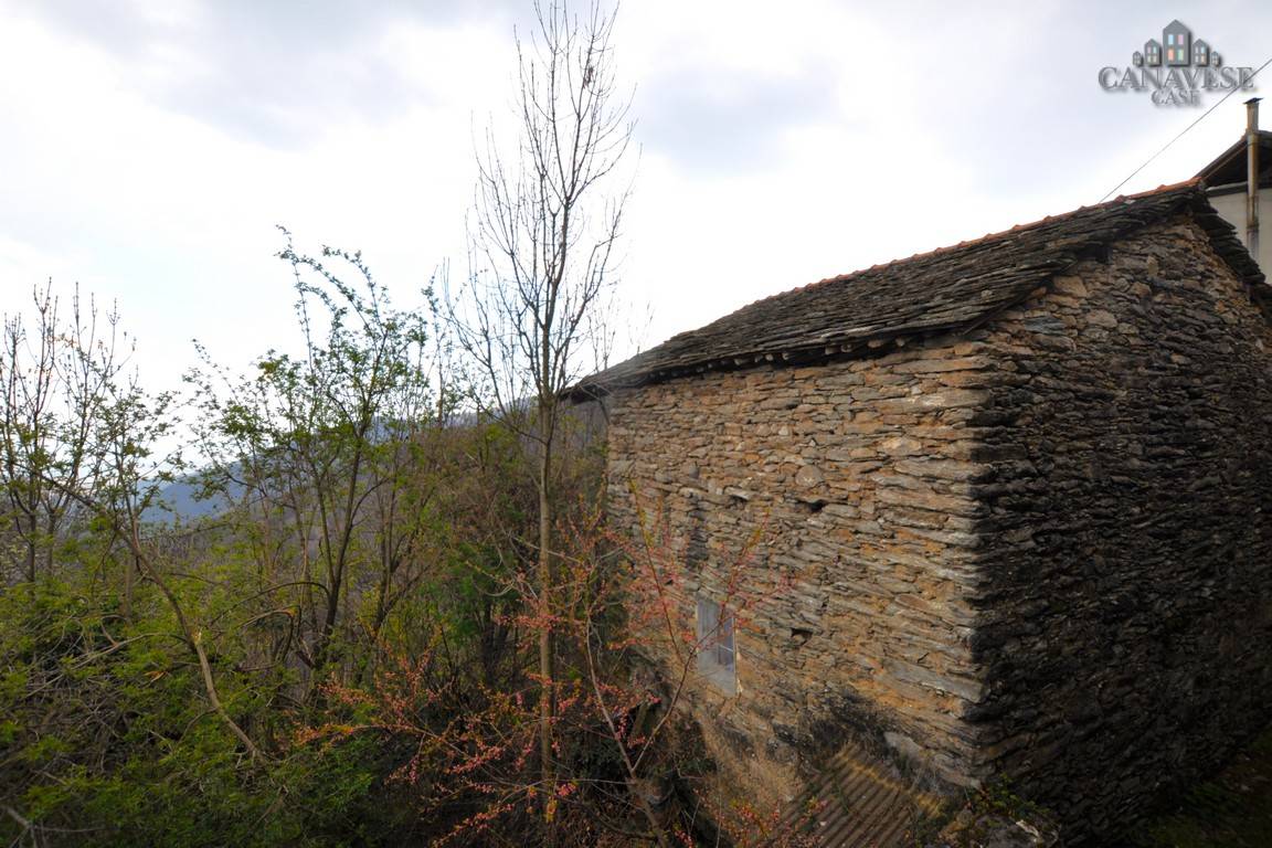 Rustico in vendita a Pont-Canavese