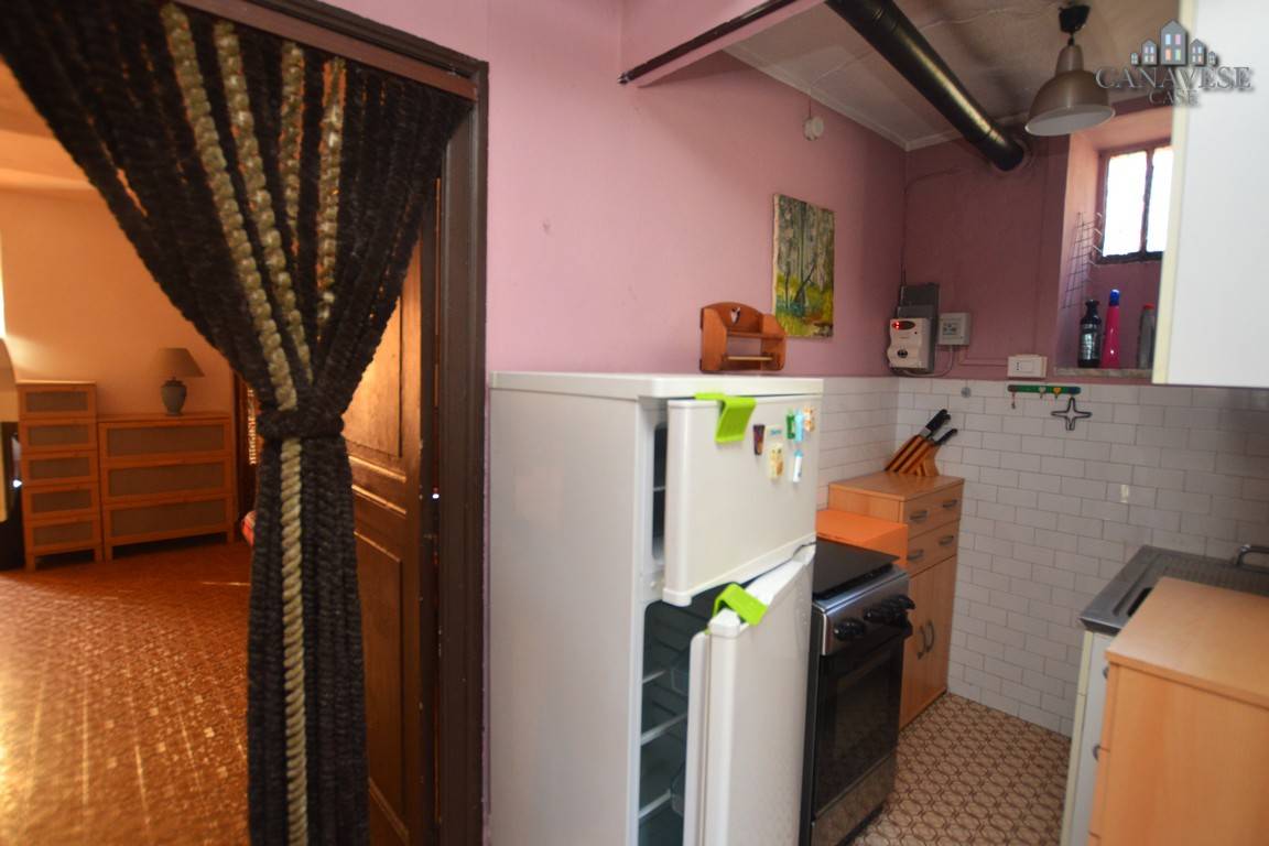 Casa semindipendente in vendita a Sparone