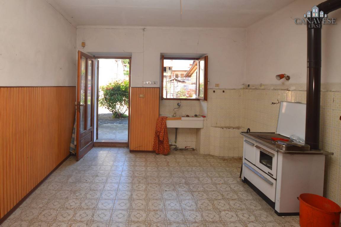 Casa semindipendente in vendita a Torre Canavese, Dietro Castello