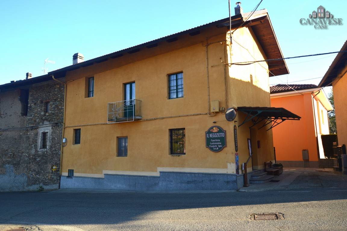 Casa semindipendente in vendita a San Colombano Belmonte