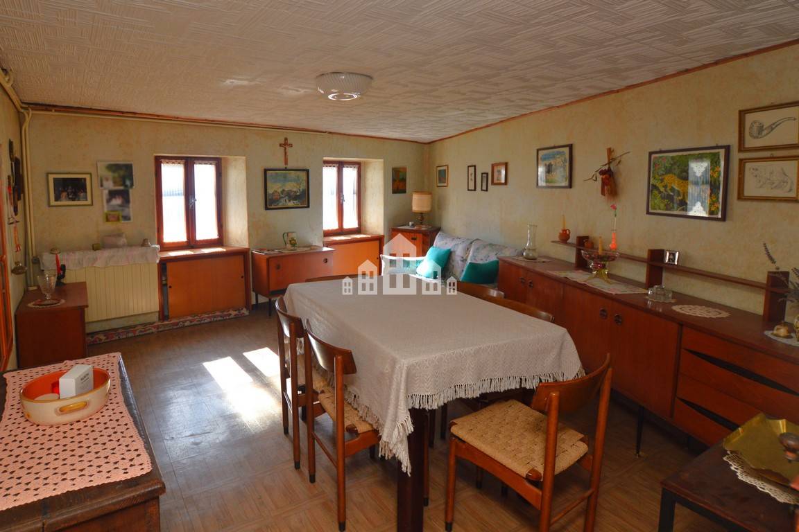 Casa semindipendente in vendita a Frassinetto