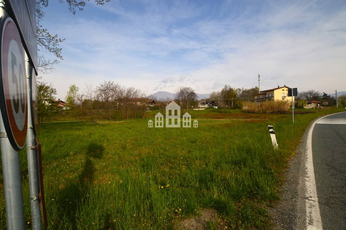Terreno edificabile in vendita a Torre Canavese