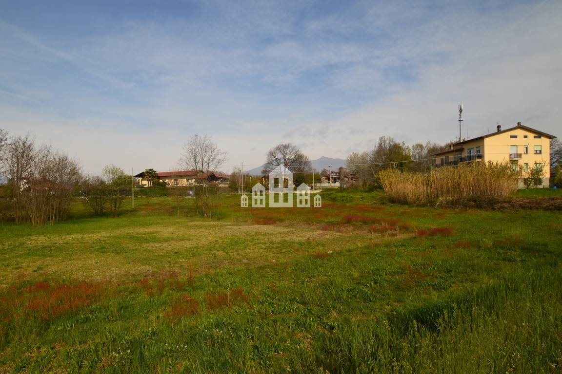 Terreno edificabile in vendita a Torre Canavese