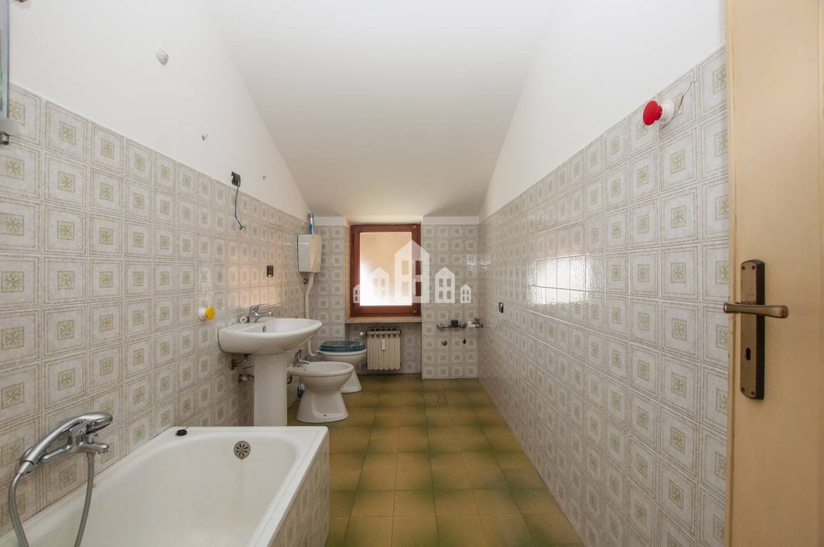 Appartamento in vendita a Rivara