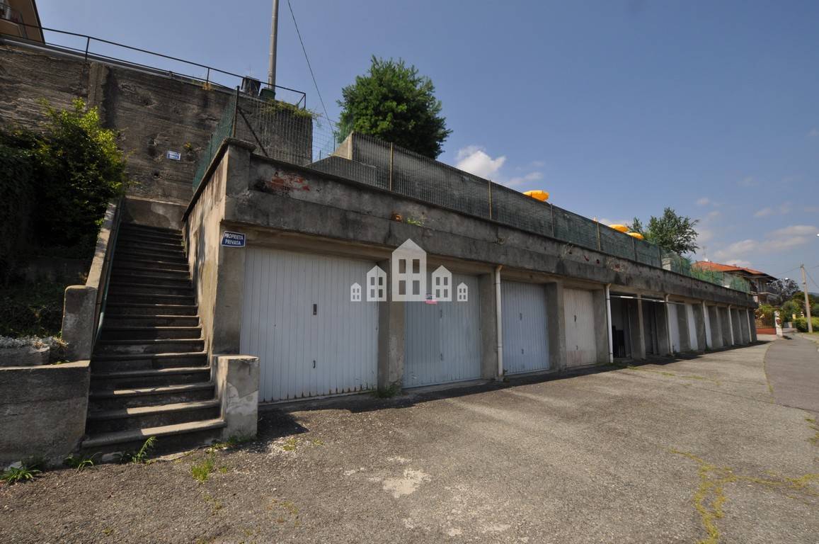 Box o garage in vendita a Cuorgn