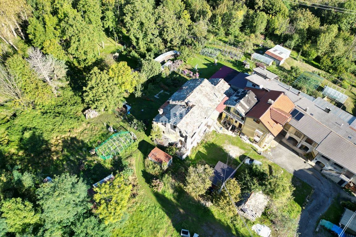 Casa semindipendente in vendita a Cuorgn