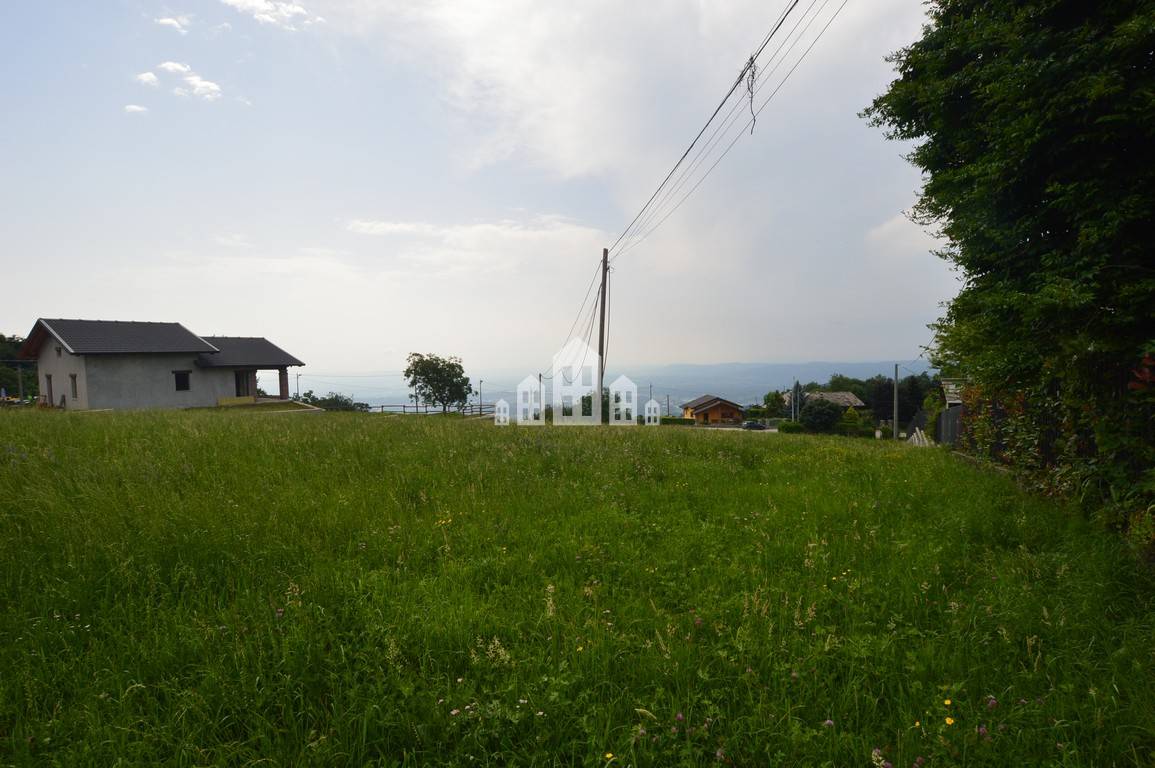 Terreno edificabile in vendita a Brosso