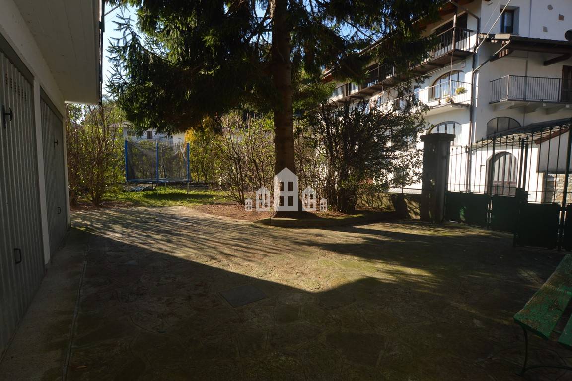 Casa indipendente in vendita a Brosso