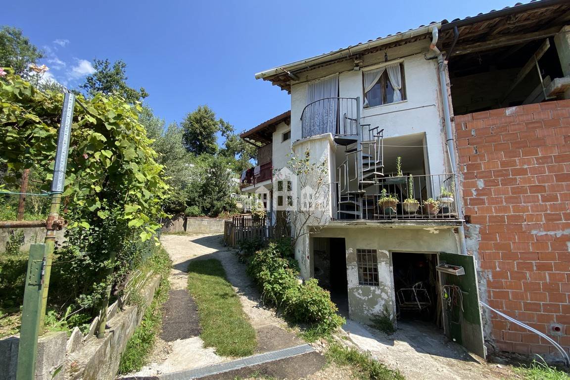 Casa semindipendente in vendita a Castellamonte, Preparetto