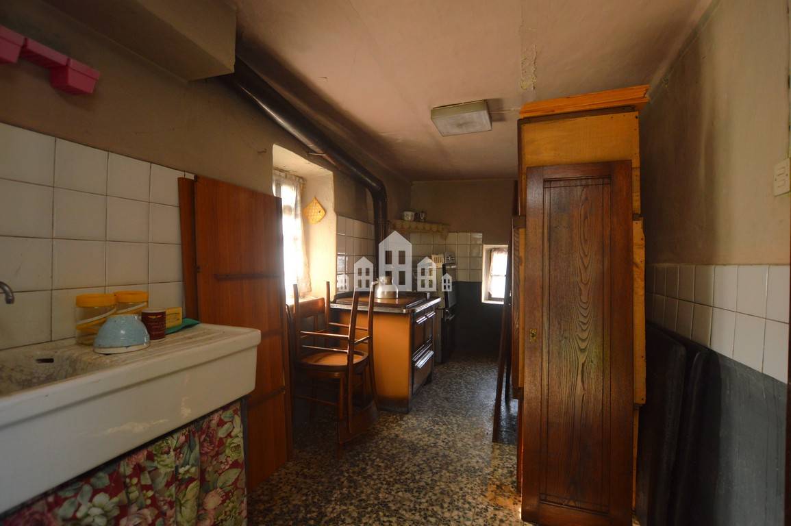 Casa indipendente in vendita a Val di Chy, Lugnacco