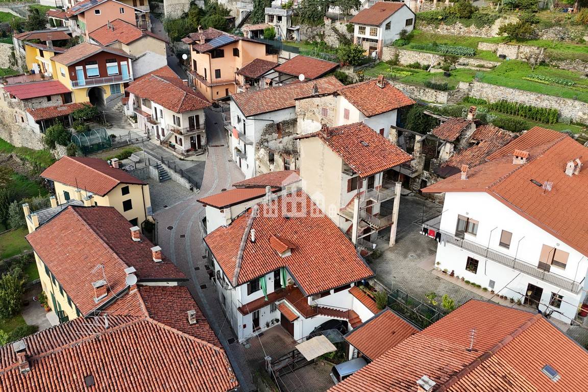 Casa semindipendente in vendita a Burolo