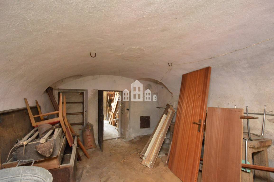 Casa semindipendente in vendita a Rueglio