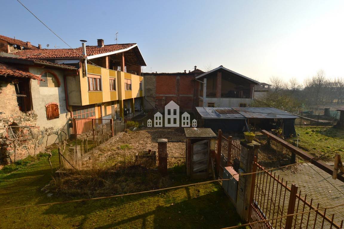 Casa semindipendente in vendita a Colleretto Giacosa