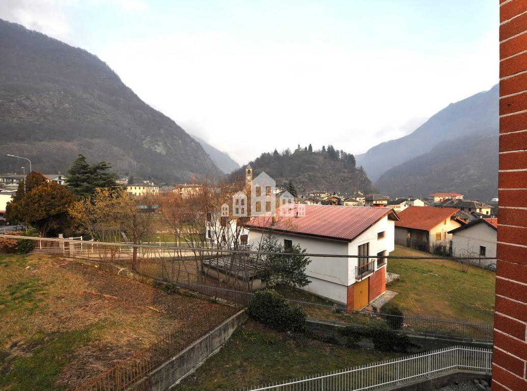 Appartamento in vendita a Sparone