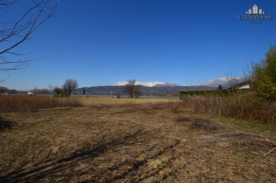 Terreno edificabile in vendita a Pavone Canavese