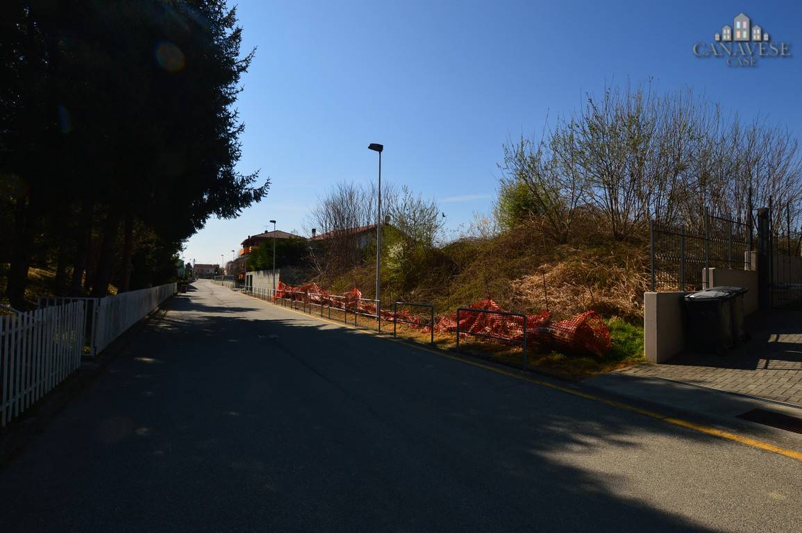 Terreno edificabile in vendita a Pavone Canavese