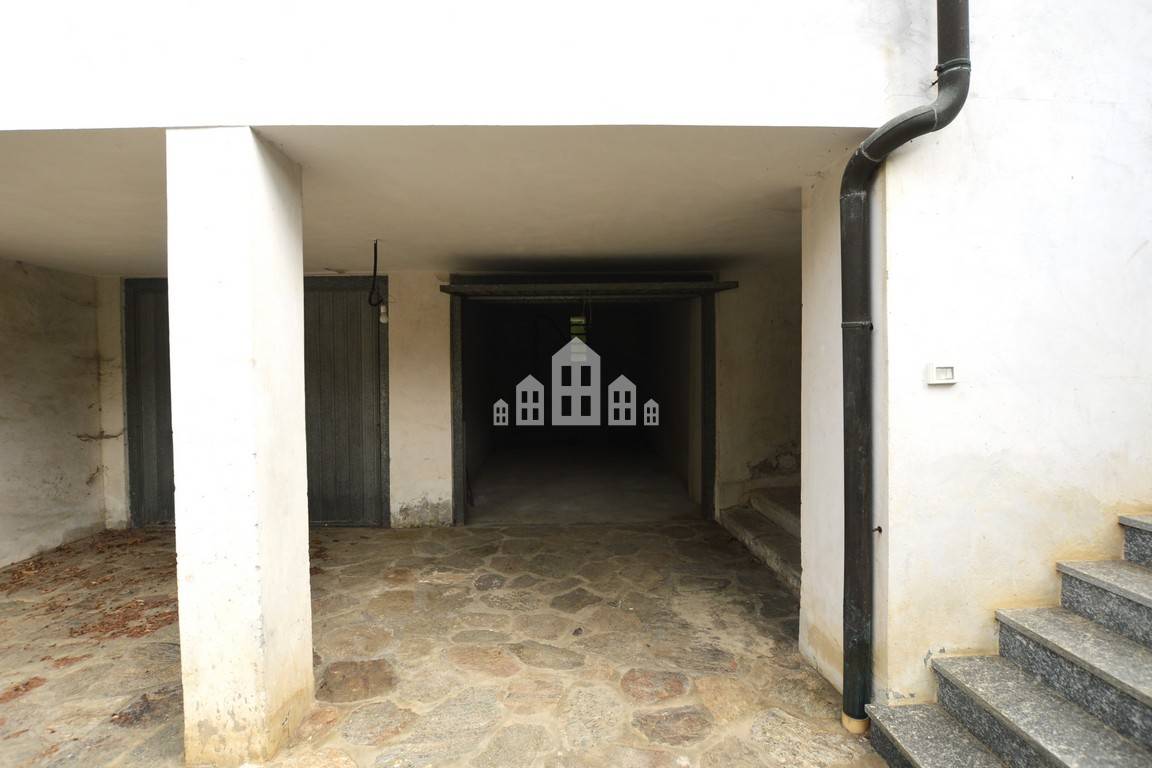 Casa semindipendente in vendita a Rueglio