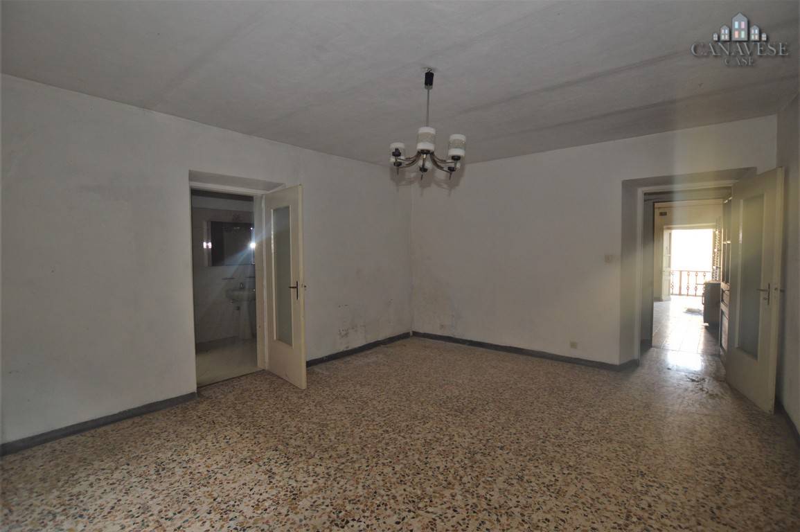 Casa semindipendente in vendita a Castellamonte, Preparetto