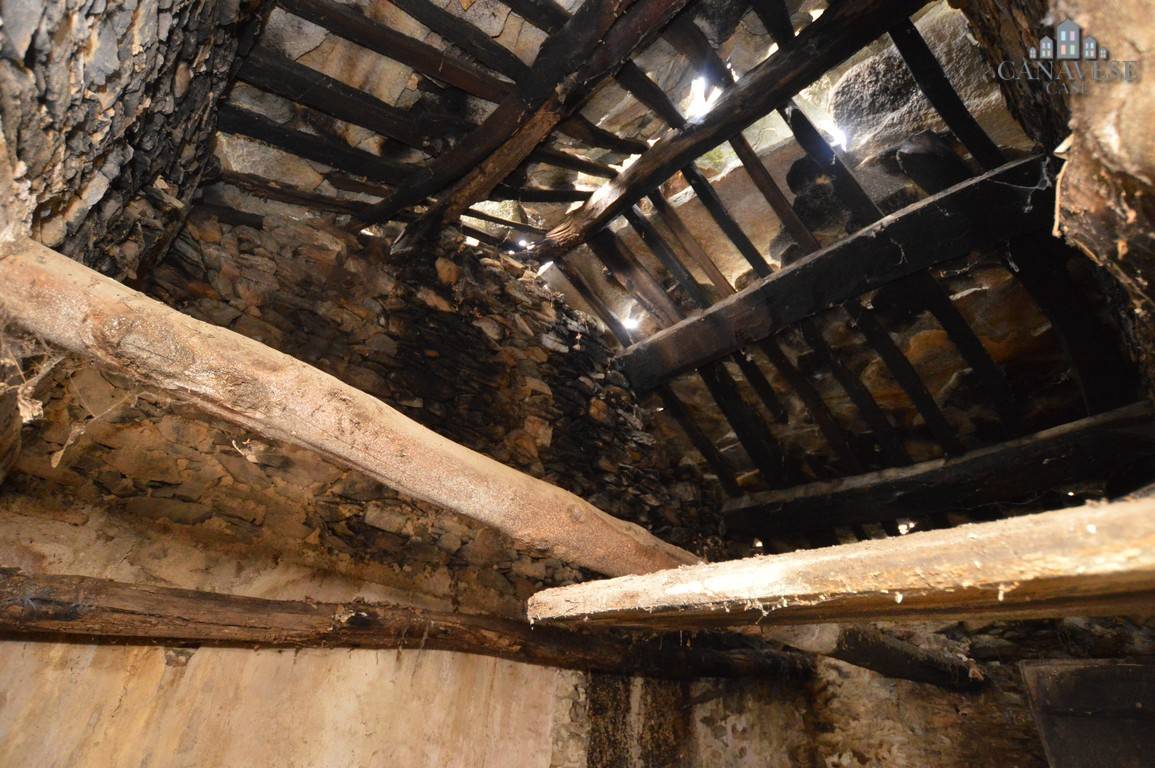 Rustico in vendita a Castelnuovo Nigra