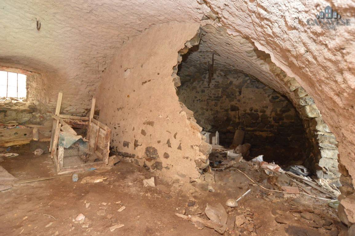 Rustico in vendita a Valchiusa, Meugliano