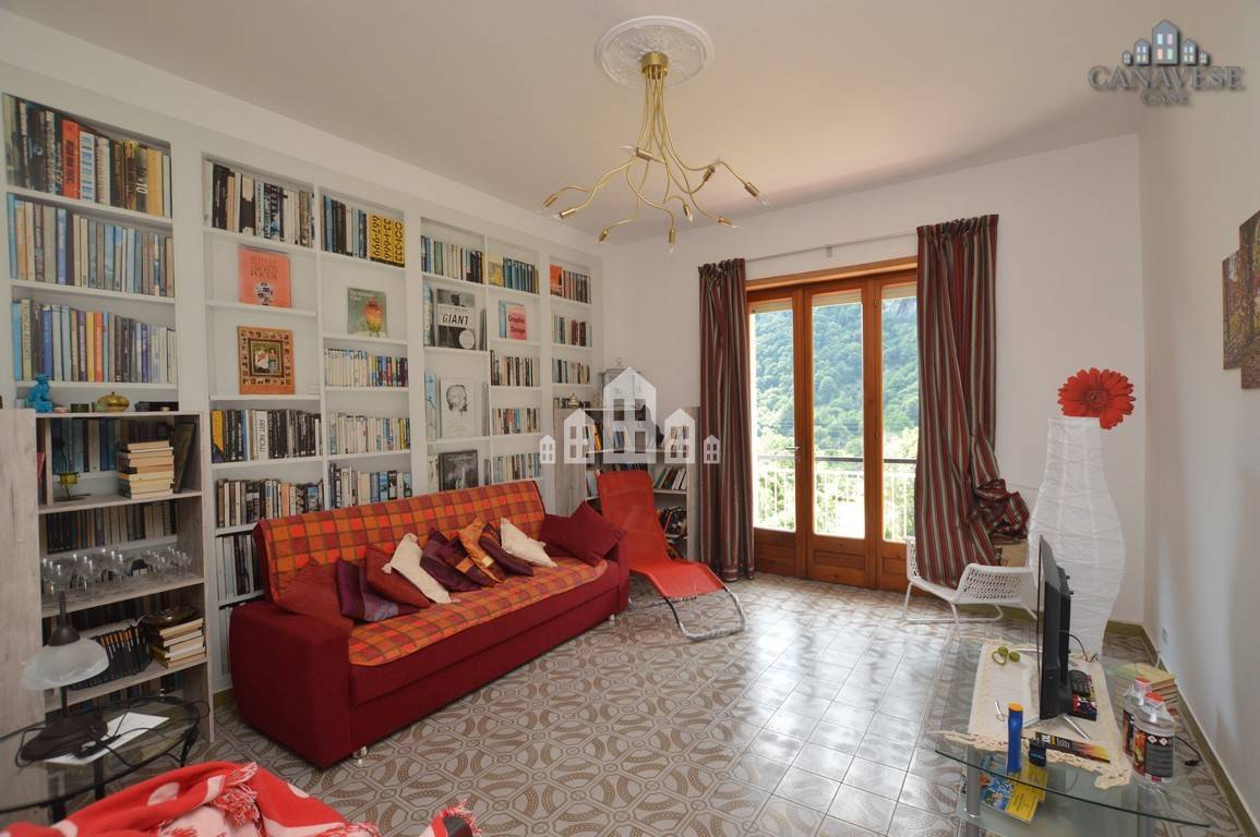 Appartamento in vendita a Sparone