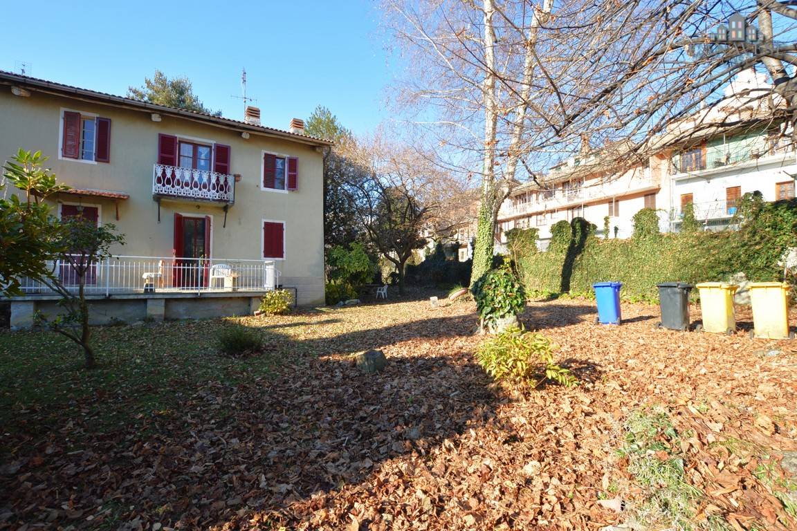 Casa indipendente in vendita a Val di Chy, Alice Superiore