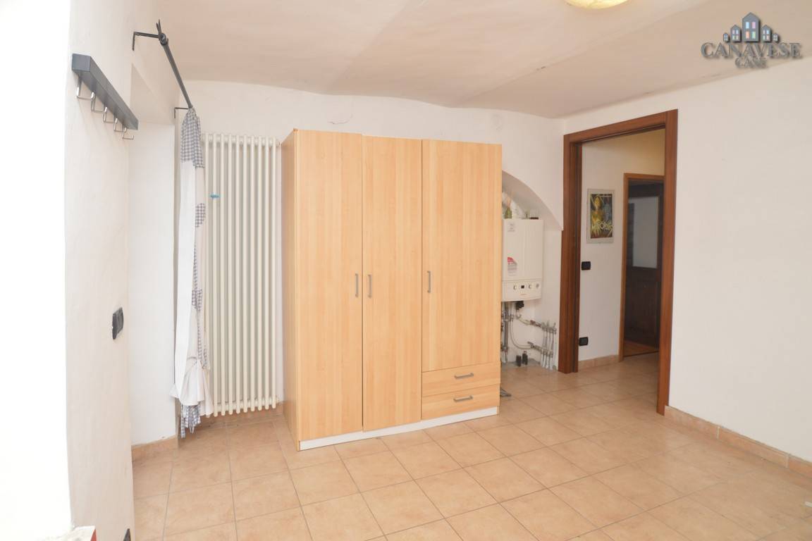 Casa semindipendente in vendita a Pont-Canavese