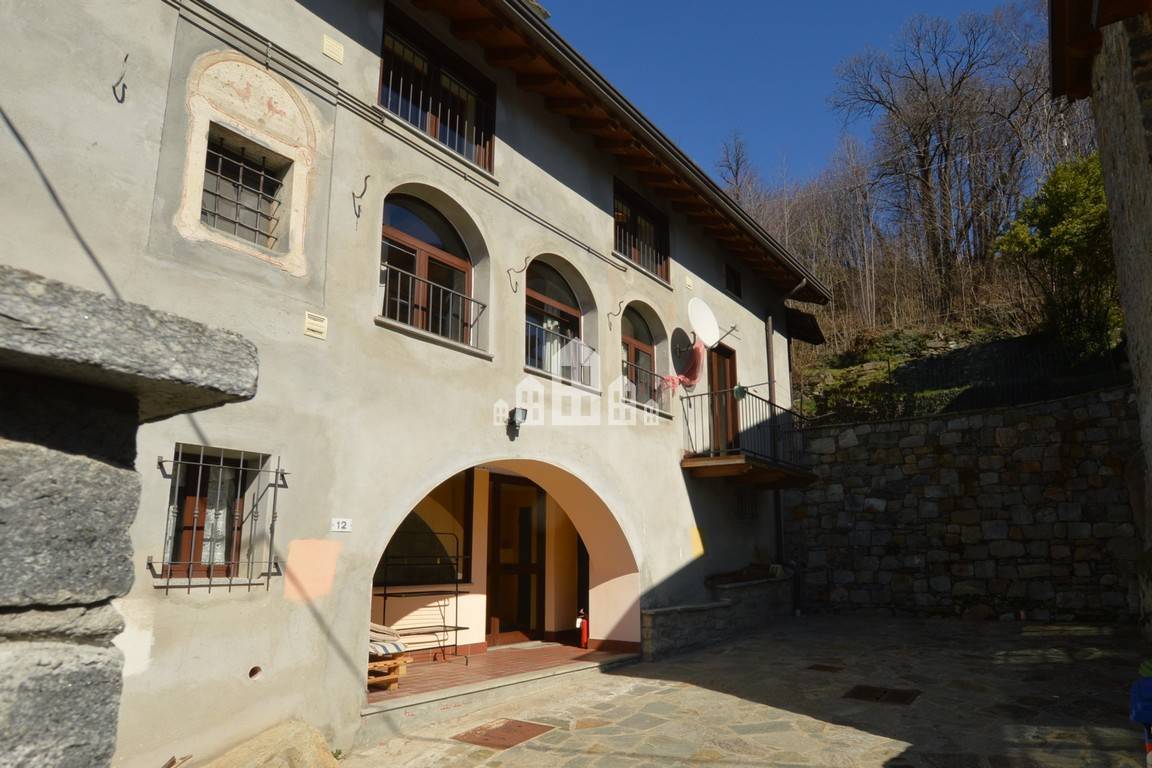 Appartamento in vendita a Brosso