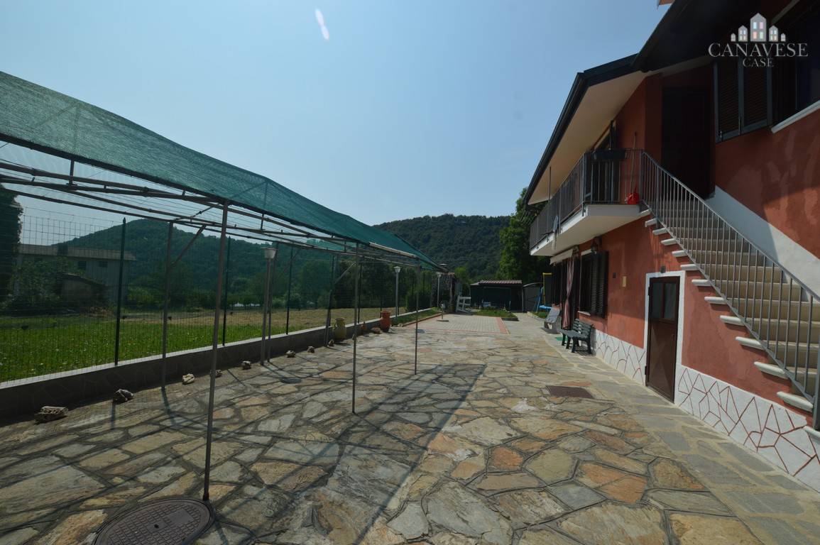 Casa semindipendente in vendita a Canischio