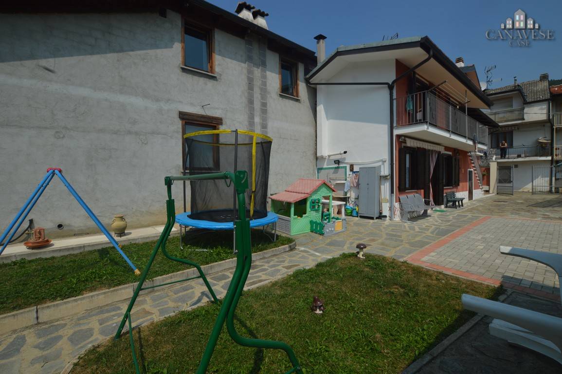 Casa semindipendente in vendita a Canischio