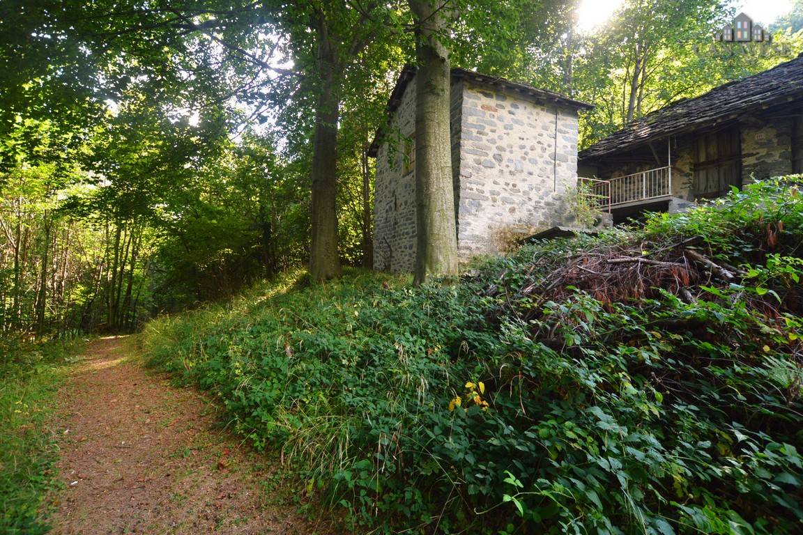 Rustico in vendita a Valchiusa, Vico Canavese