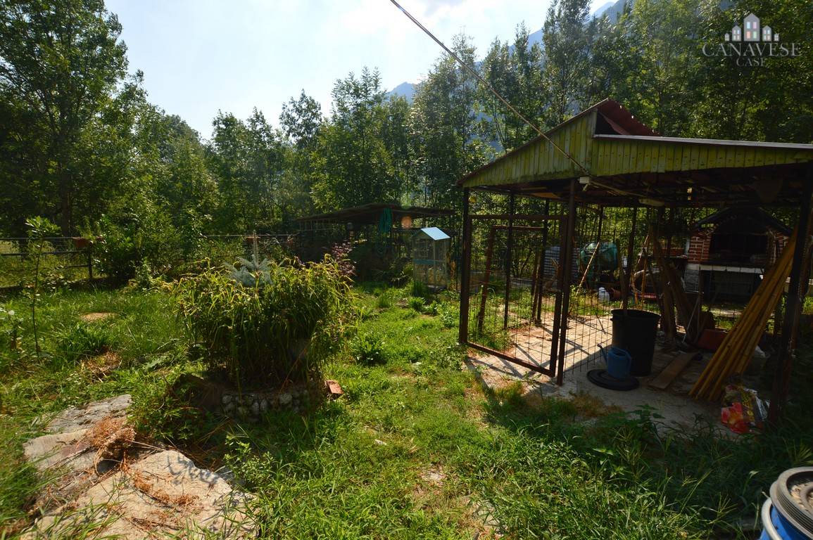 Casa semindipendente in vendita a Locana