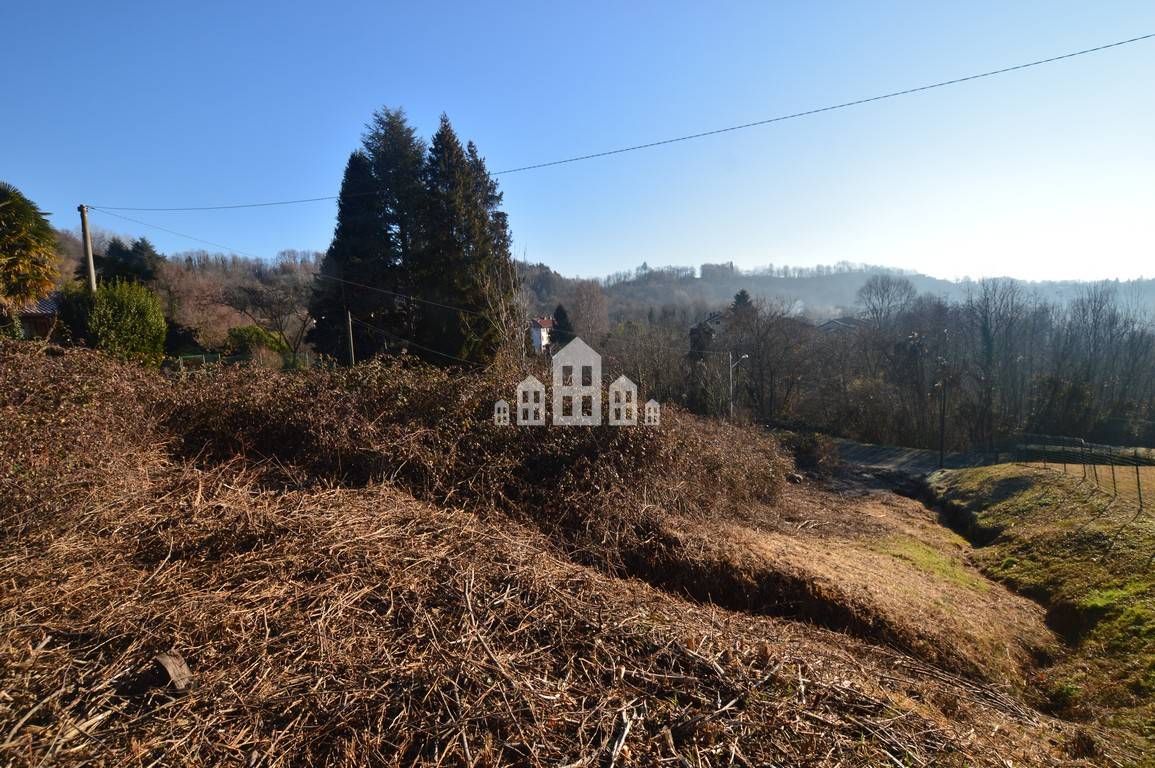 Terreno edificabile in vendita a Chiesanuova