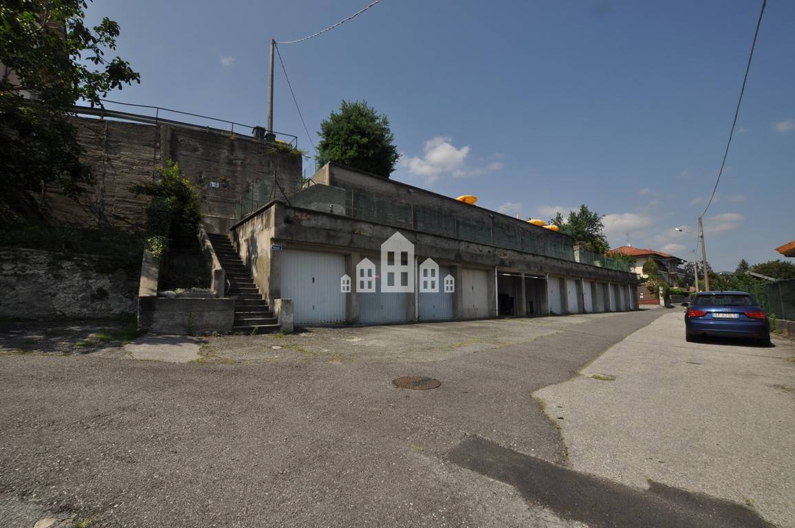 Box o garage in vendita a Cuorgn