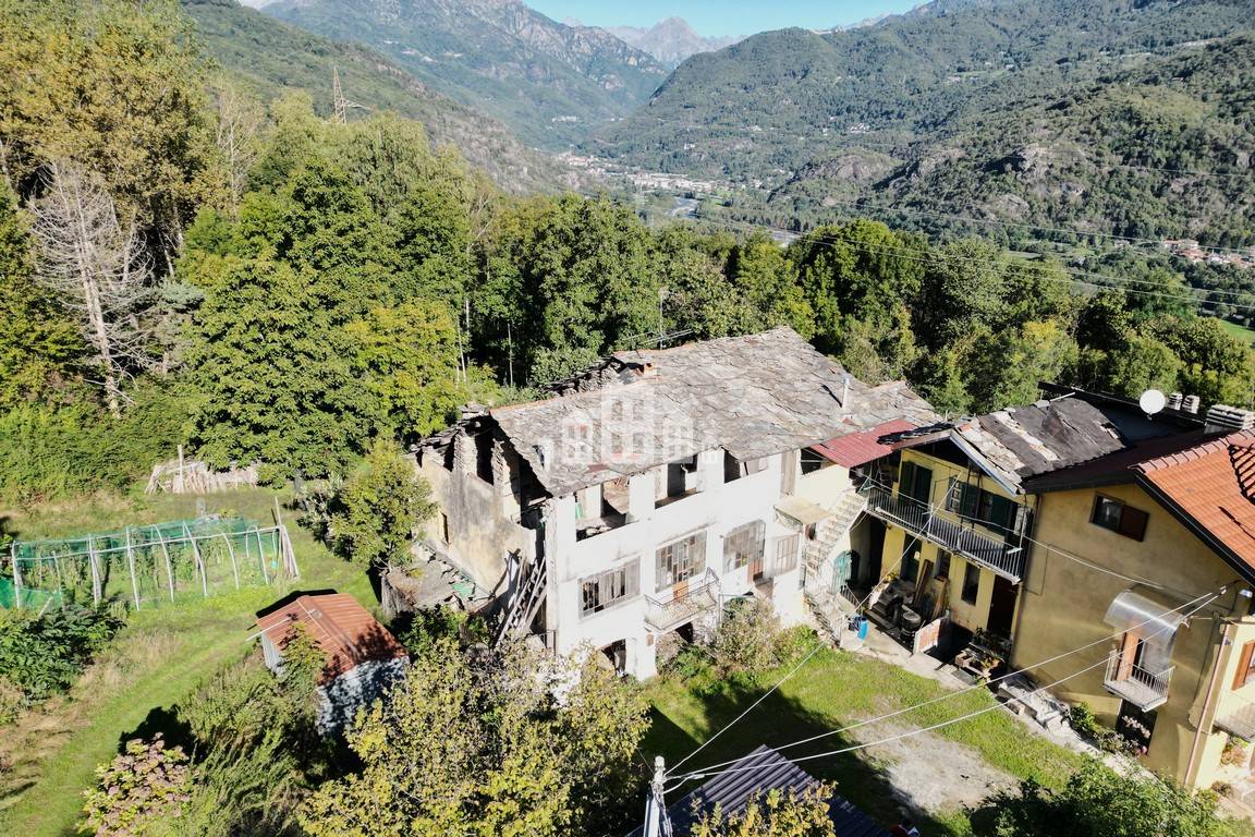 Casa semindipendente in vendita a Cuorgn