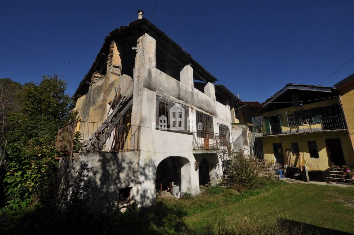 Casa semindipendente in vendita a Cuorgn