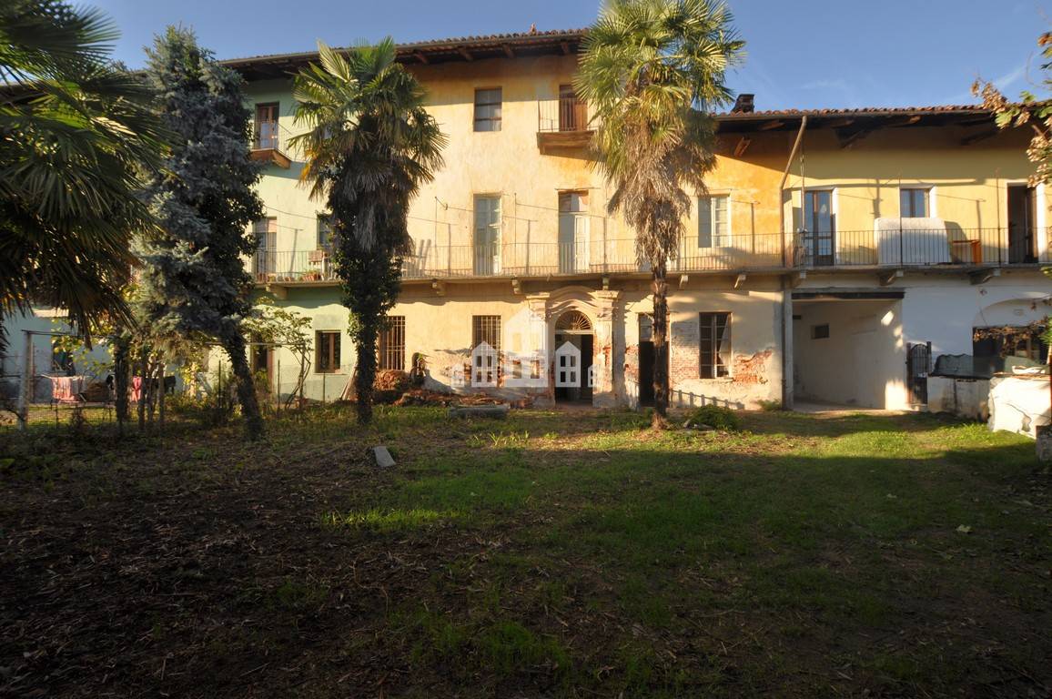 Casa semindipendente in vendita a Favria