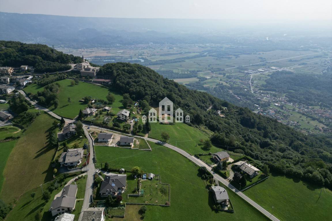 Terreno edificabile in vendita a Brosso
