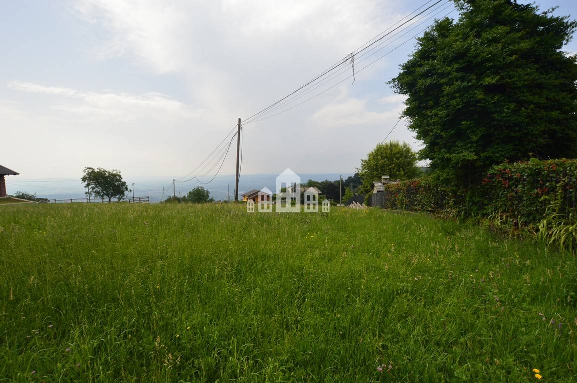 Terreno edificabile in vendita a Brosso