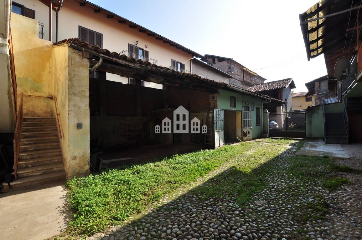 Casa semindipendente in vendita a Salassa